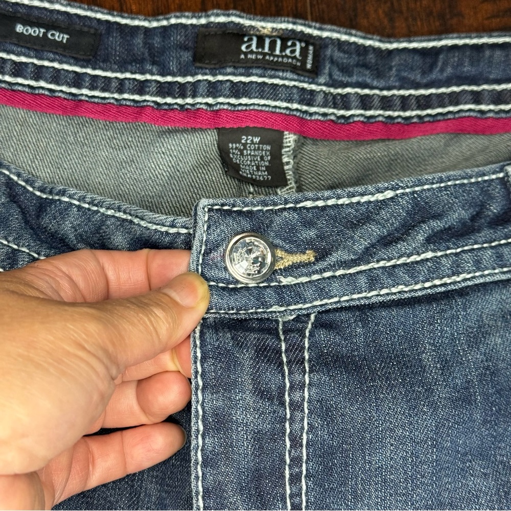 A.N.A A New Approach Classic Denim Women's Boot Cut Jeans Bejeweled Buttons 22W - Picture 5 of 16